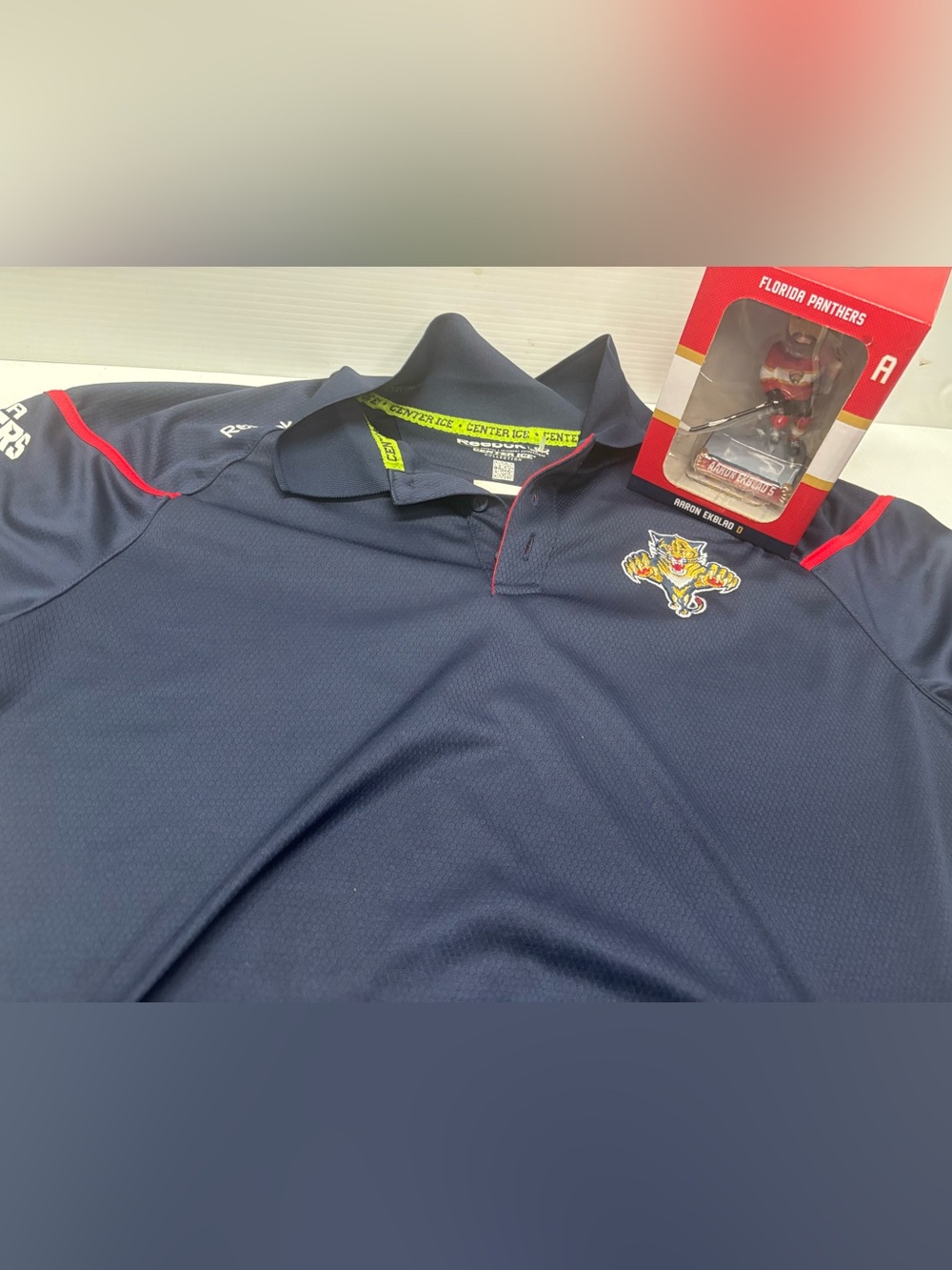Florida Panthers Collector set 2 items Reebok NHL Official Center Ice Large +pop